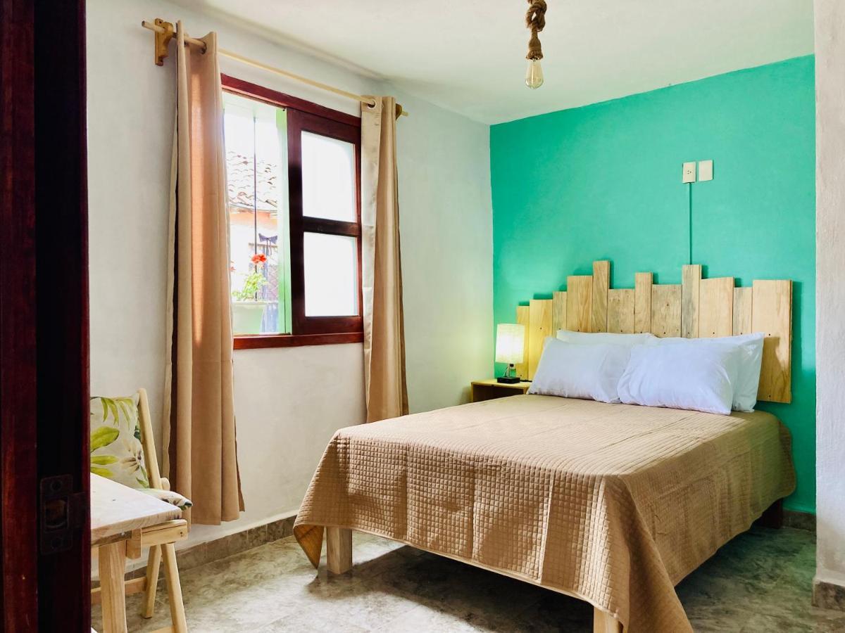 Alhambra Hotel - ซานกริสโตบัล เด ลาสกาซาส ภายนอก รูปภาพ